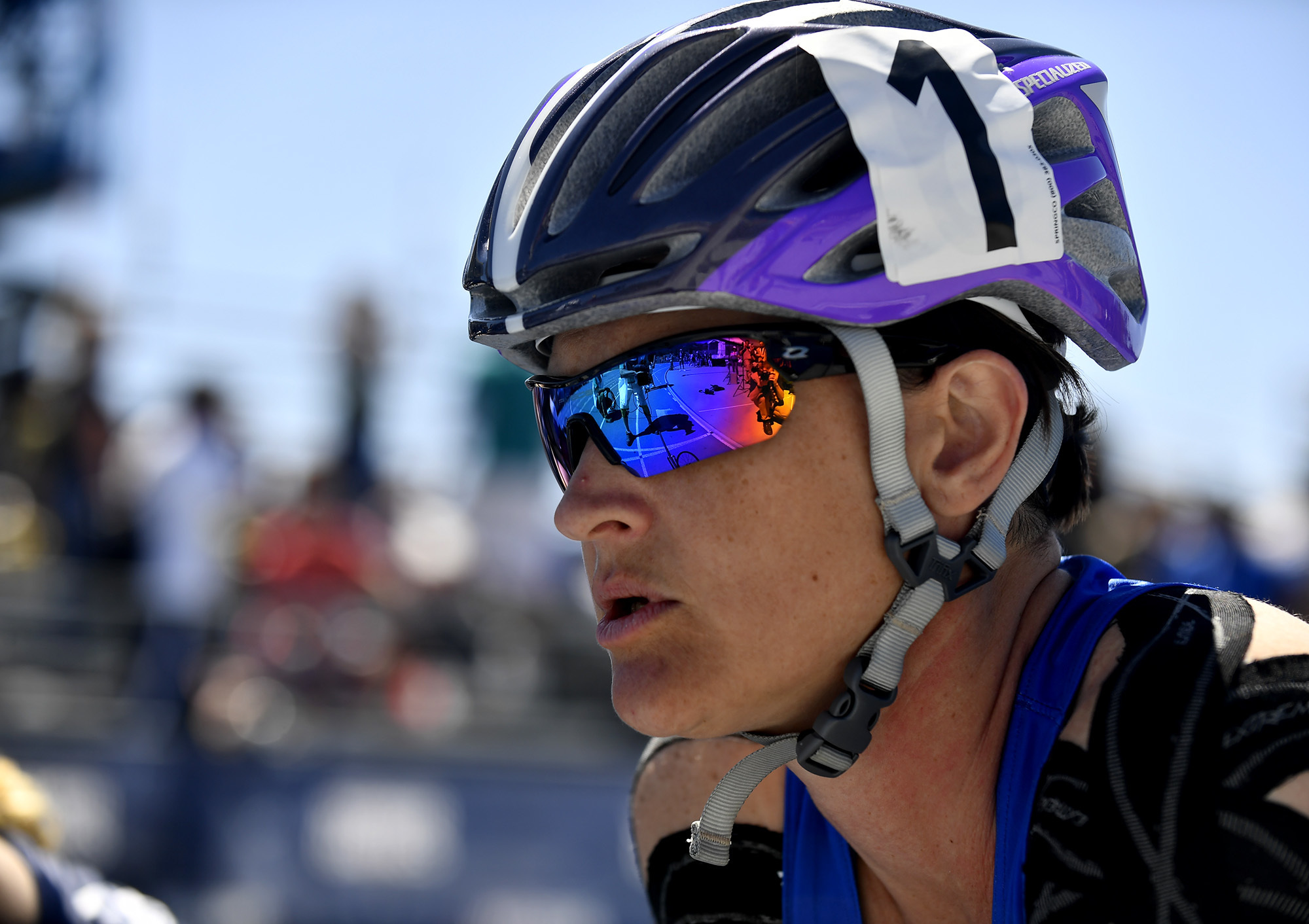 Why Sports Glasses Are Of Great Use?