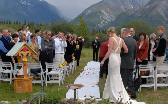 Wilderness Wedding: Getting Married In Nature